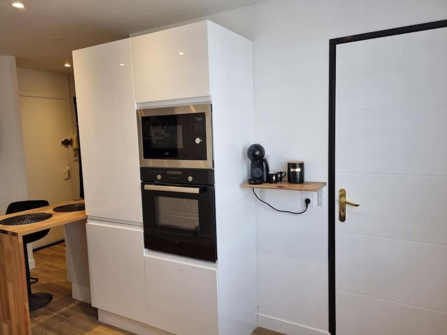 Apparemment Cosy & Chic Apartment Reze Luaran gambar